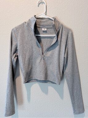 Aritzia Sunday Best Cropped Half Zip Top S Gray Fitted Y2K Athleisure Balletcore